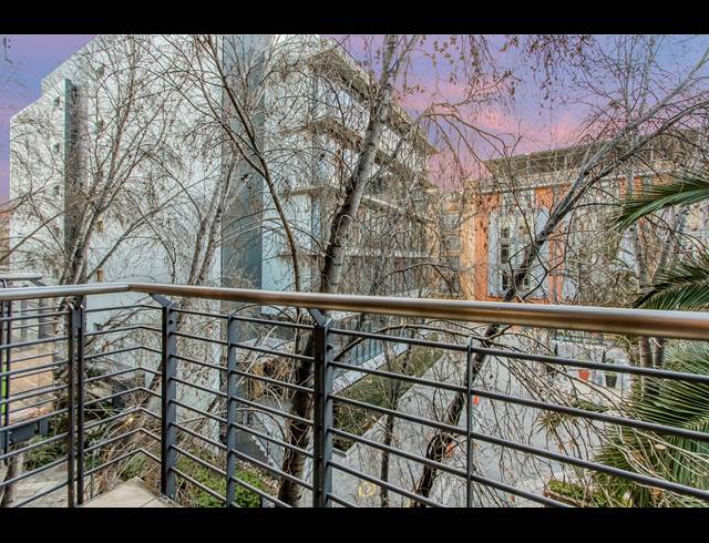 2 BEDROOM APARTMENT TO LET IN MELROSE ARCH
